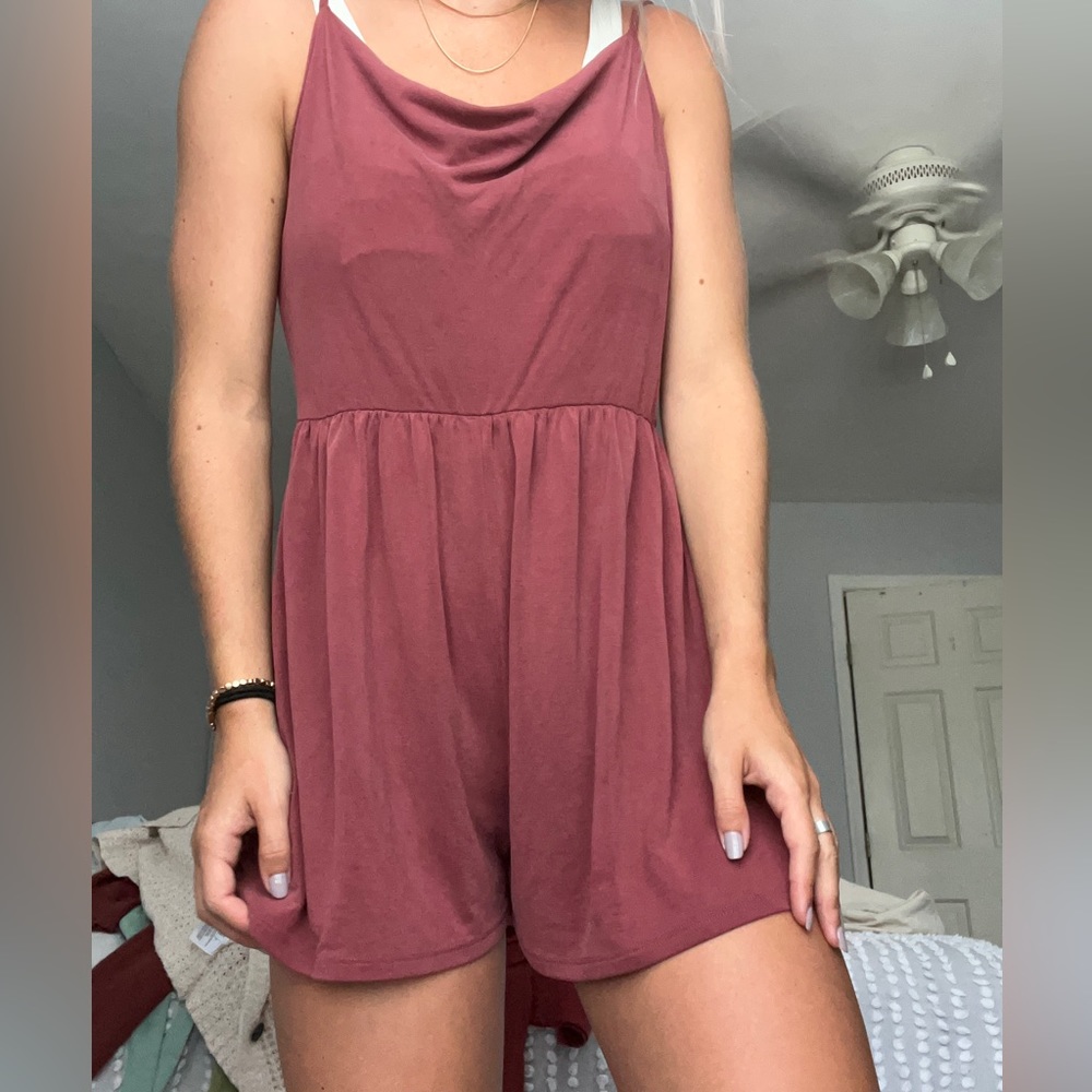 American Eagle Scoop Neck Flow Romper